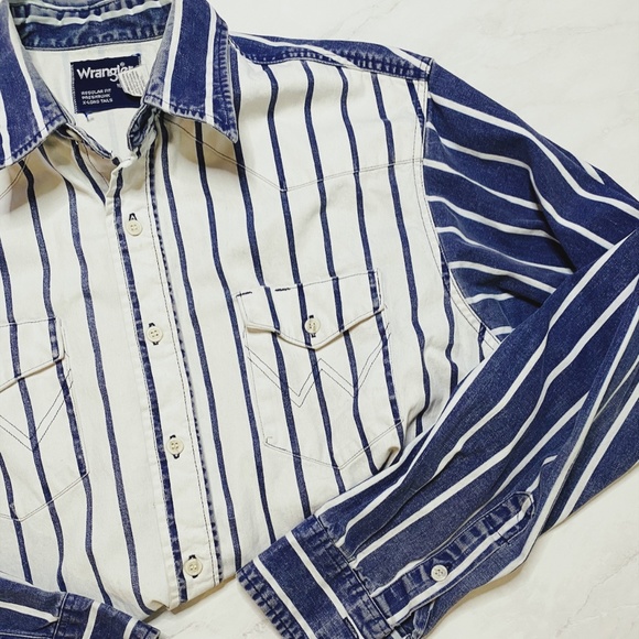 WRANGLER Other - WRANGLER BUTTON DOWN